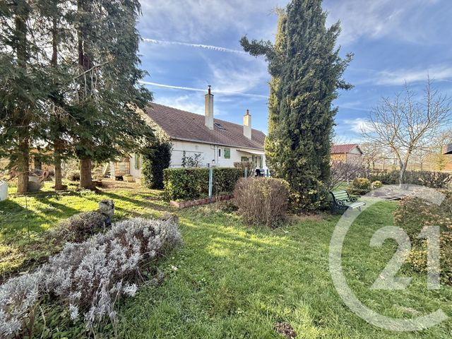 maison à vendre - 4 pièces - 132.0 m2 - ST PARIZE EN VIRY - 58 - BOURGOGNE - Century 21 Pierre Immobilier