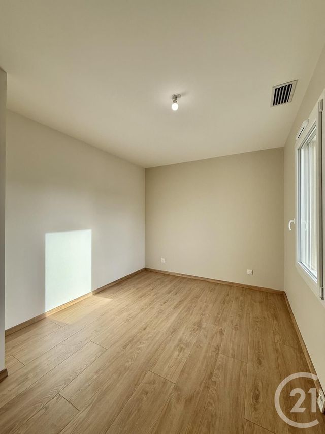 maison à louer - 4 pièces - 95.78 m2 - YZEURE - 03 - AUVERGNE - Century 21 Pierre Immobilier