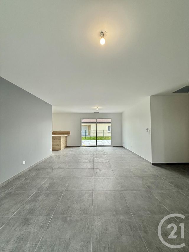 maison à louer - 4 pièces - 96.46 m2 - YZEURE - 03 - AUVERGNE - Century 21 Pierre Immobilier