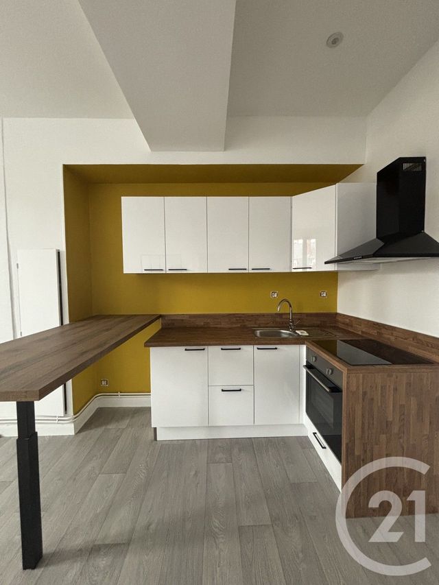 Appartement F2 à louer - 2 pièces - 35.9 m2 - MOULINS - 03 - AUVERGNE - Century 21 Pierre Immobilier