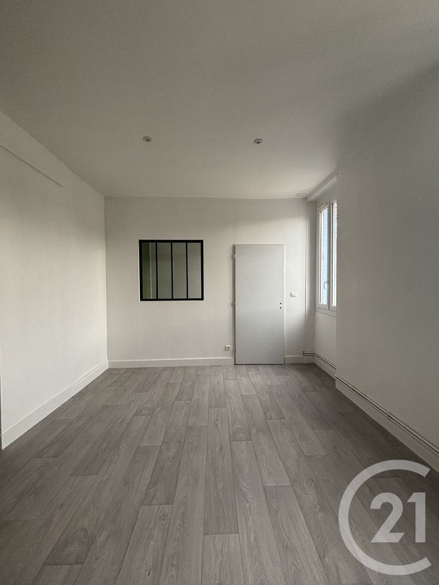 Appartement F2 à louer - 2 pièces - 35.9 m2 - MOULINS - 03 - AUVERGNE - Century 21 Pierre Immobilier