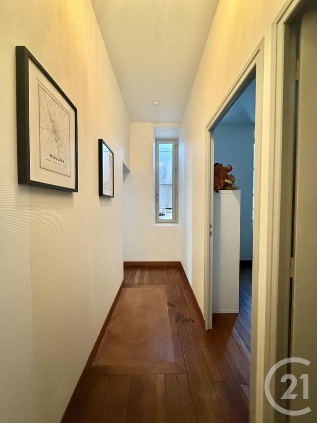 Appartement à louer - 3 pièces - 81.4 m2 - MOULINS - 03 - AUVERGNE - Century 21 Pierre Immobilier