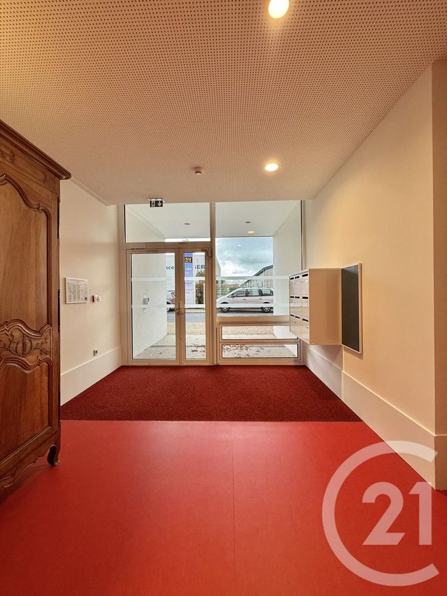 Appartement F1 à louer - 1 pièce - 24.1 m2 - MOULINS - 03 - AUVERGNE - Century 21 Pierre Immobilier