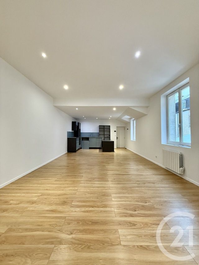 Appartement F3 à louer MOULINS