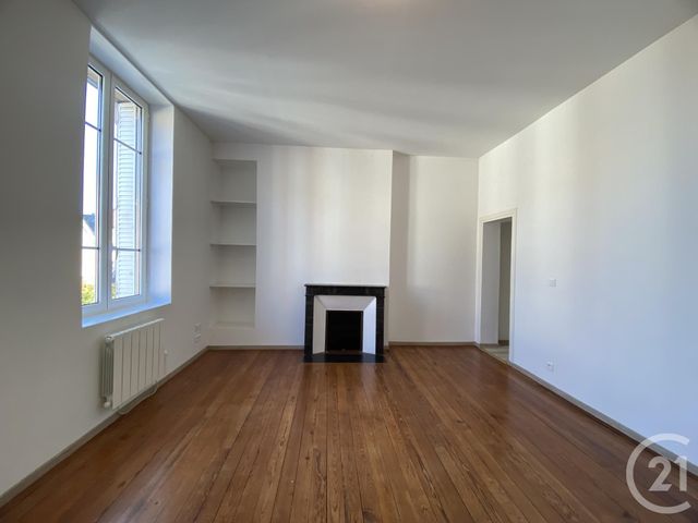 Appartement F2 à louer - 2 pièces - 54.0 m2 - MOULINS - 03 - AUVERGNE - Century 21 Pierre Immobilier