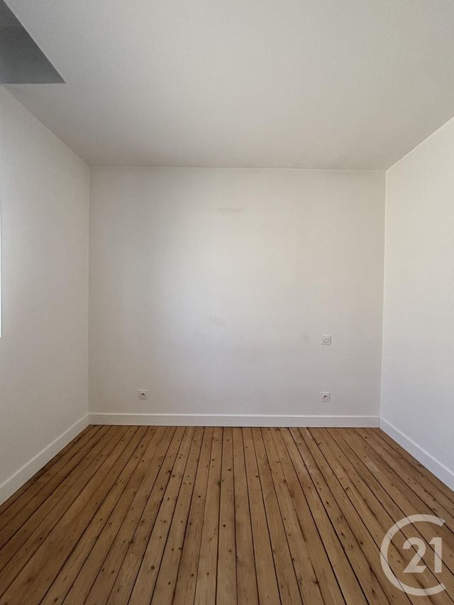 Appartement F2 à louer - 2 pièces - 42.2 m2 - MOULINS - 03 - AUVERGNE - Century 21 Pierre Immobilier