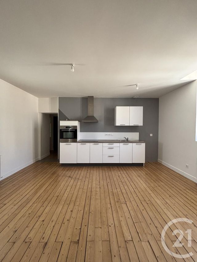 Appartement F2 à louer MOULINS