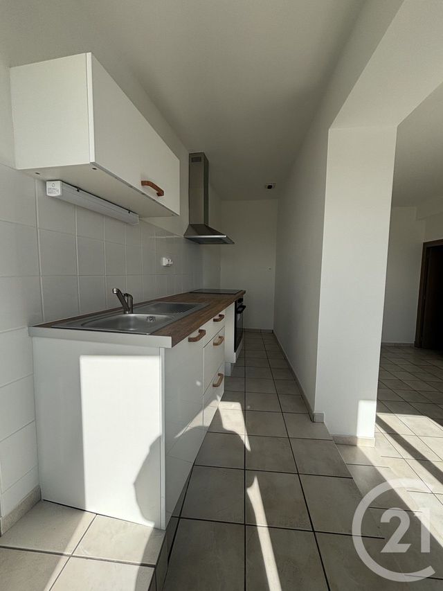 Appartement F2 à louer - 2 pièces - 39.71 m2 - MOULINS - 03 - AUVERGNE - Century 21 Pierre Immobilier