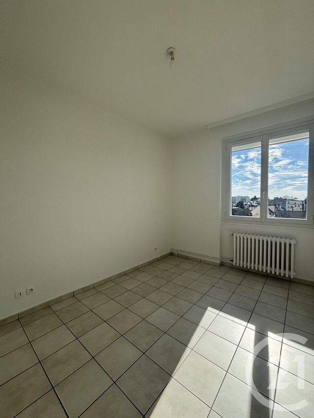 Appartement F2 à louer - 2 pièces - 39.71 m2 - MOULINS - 03 - AUVERGNE - Century 21 Pierre Immobilier