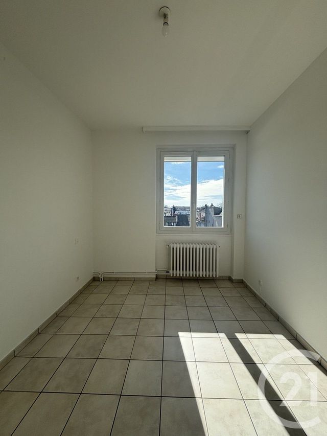 Appartement F2 à louer - 2 pièces - 39.71 m2 - MOULINS - 03 - AUVERGNE - Century 21 Pierre Immobilier