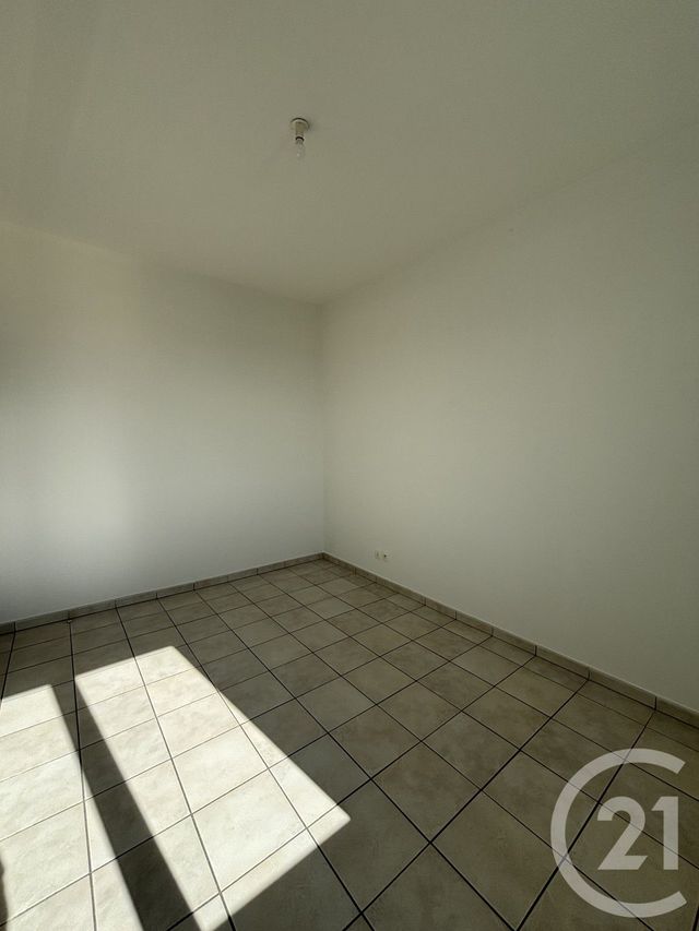 Appartement F2 à louer - 2 pièces - 39.71 m2 - MOULINS - 03 - AUVERGNE - Century 21 Pierre Immobilier