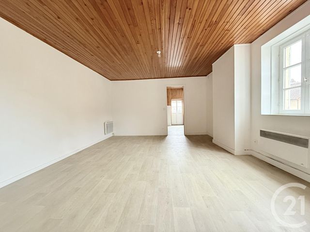 Appartement F2 à louer - 2 pièces - 44.0 m2 - MOULINS - 03 - AUVERGNE - Century 21 Pierre Immobilier