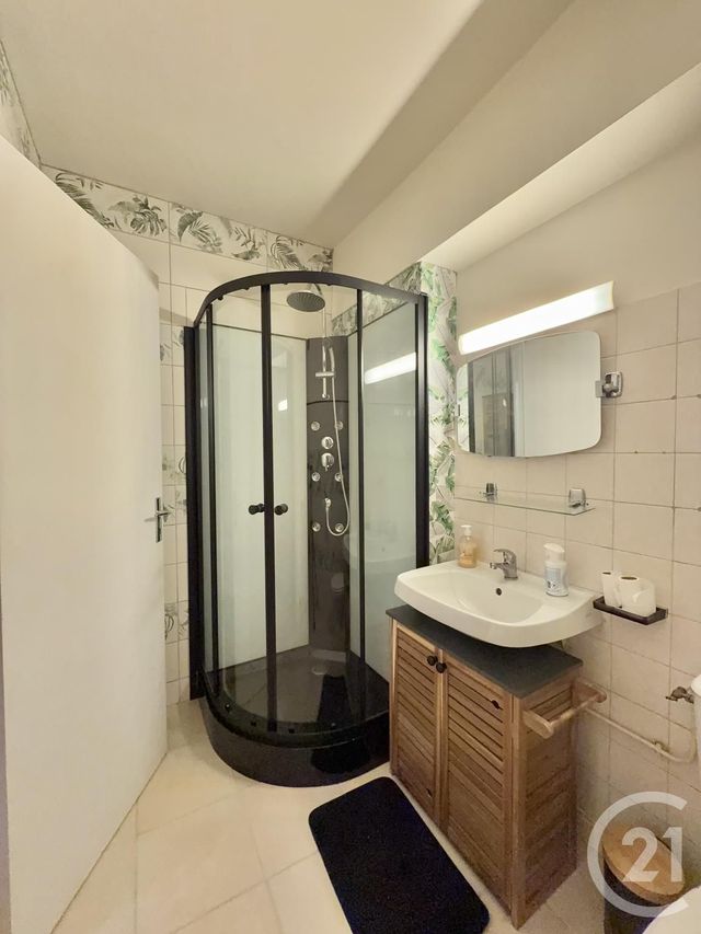 Appartement F1 à vendre - 1 pièce - 34.66 m2 - MOULINS - 03 - AUVERGNE - Century 21 Pierre Immobilier