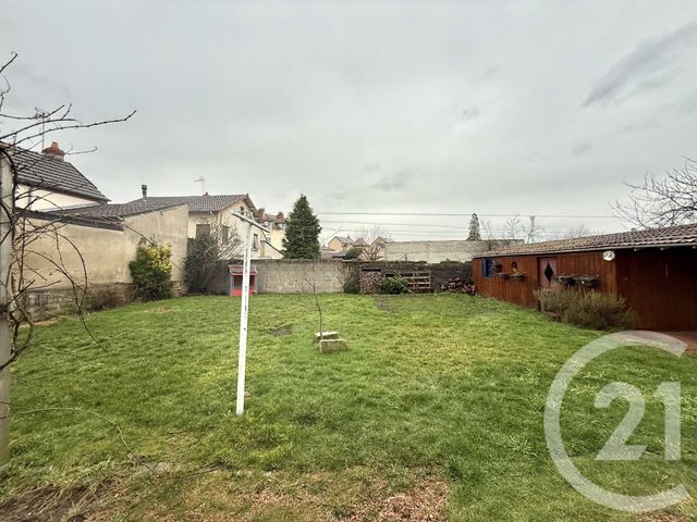 maison à louer - 4 pièces - 110.0 m2 - YZEURE - 03 - AUVERGNE - Century 21 Pierre Immobilier