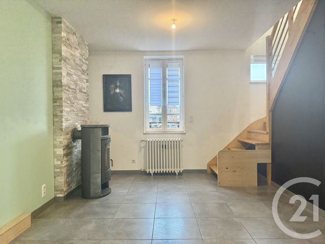 maison à louer - 4 pièces - 110.0 m2 - YZEURE - 03 - AUVERGNE - Century 21 Pierre Immobilier