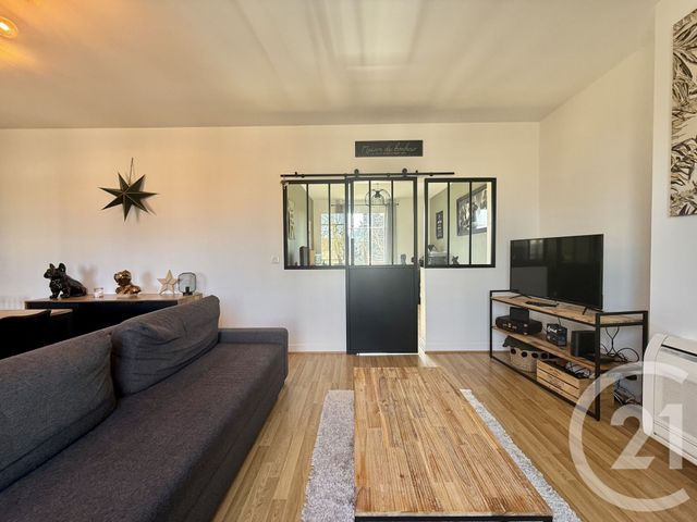 Appartement à vendre - 4 pièces - 100.0 m2 - MOULINS - 03 - AUVERGNE - Century 21 Pierre Immobilier