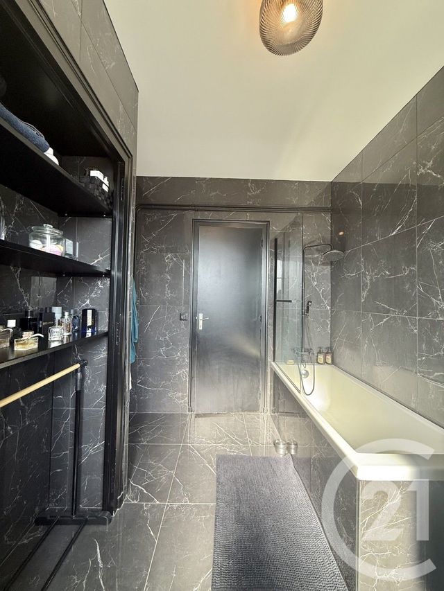 Appartement à vendre - 4 pièces - 100.0 m2 - MOULINS - 03 - AUVERGNE - Century 21 Pierre Immobilier