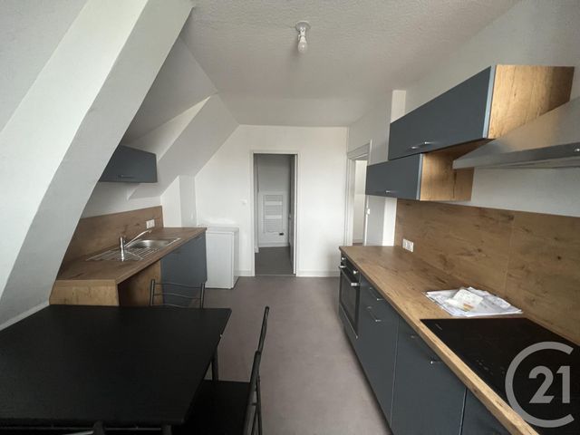 Appartement F2 à louer - 2 pièces - 40.63 m2 - MOULINS - 03 - AUVERGNE - Century 21 Pierre Immobilier