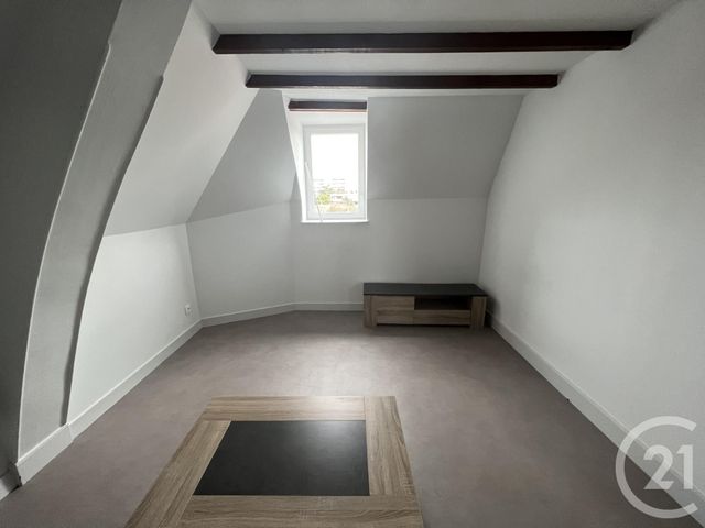 Appartement F2 à louer - 2 pièces - 40.63 m2 - MOULINS - 03 - AUVERGNE - Century 21 Pierre Immobilier