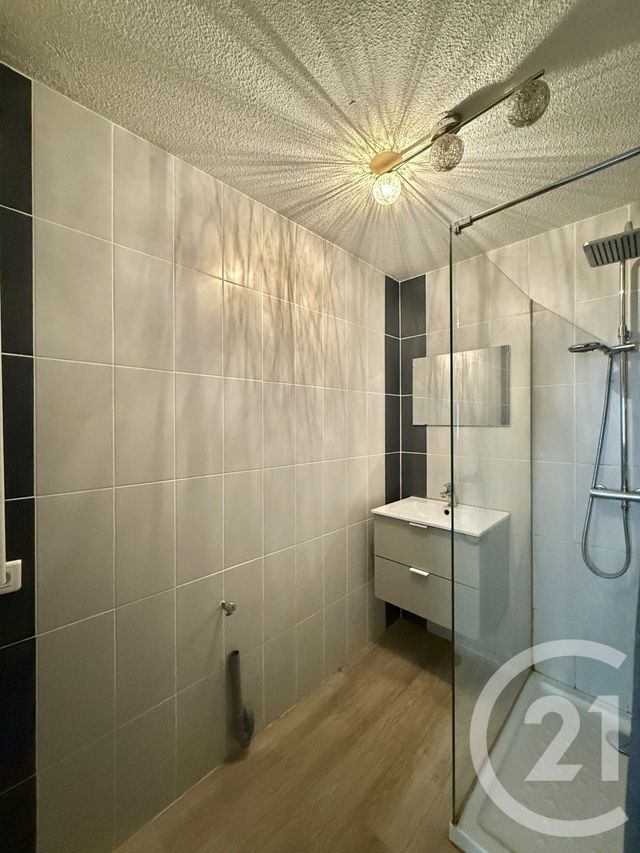 maison à vendre - 3 pièces - 57.0 m2 - TRETEAU - 03 - AUVERGNE - Century 21 Pierre Immobilier