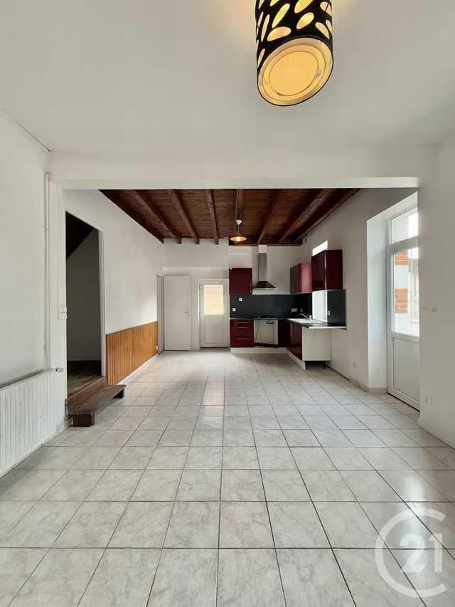 maison à louer - 4 pièces - 85.19 m2 - DORNES - 58 - BOURGOGNE - Century 21 Pierre Immobilier
