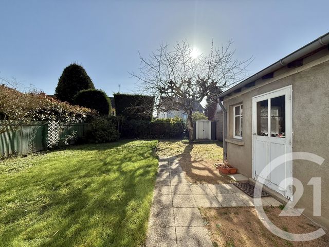 maison à vendre - 6 pièces - 134.8 m2 - MOULINS - 03 - AUVERGNE - Century 21 Pierre Immobilier