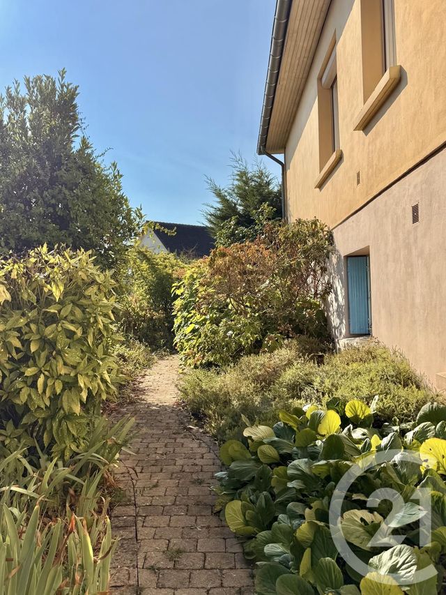maison à vendre - 6 pièces - 135.0 m2 - YZEURE - 03 - AUVERGNE - Century 21 Pierre Immobilier