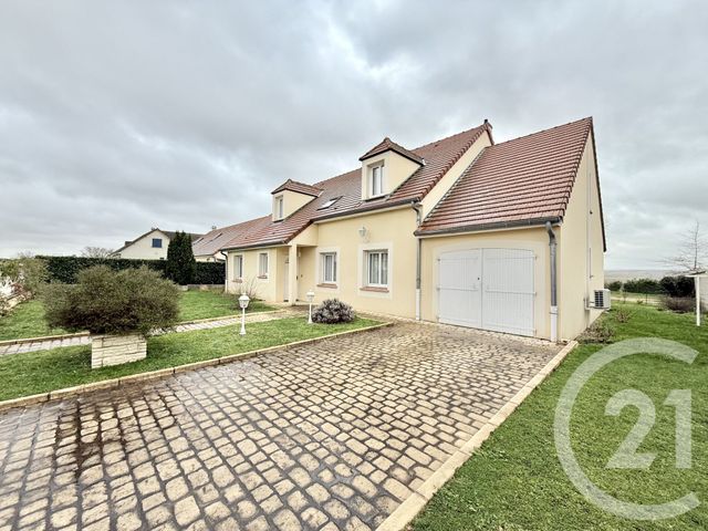 maison à louer - 7 pièces - 201.6 m2 - TOULON SUR ALLIER - 03 - AUVERGNE - Century 21 Pierre Immobilier