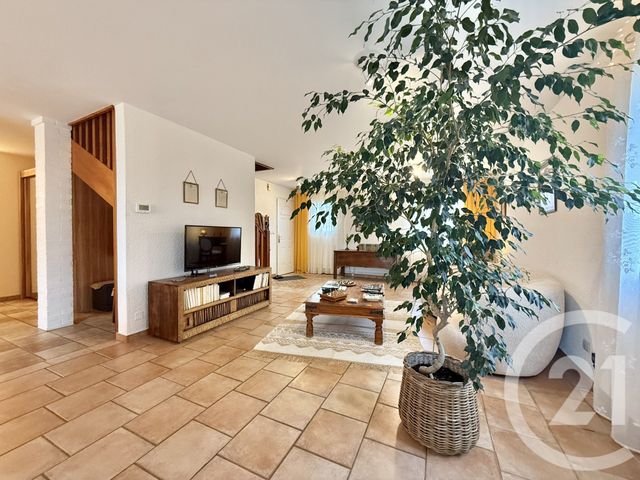 maison à louer - 7 pièces - 201.6 m2 - TOULON SUR ALLIER - 03 - AUVERGNE - Century 21 Pierre Immobilier