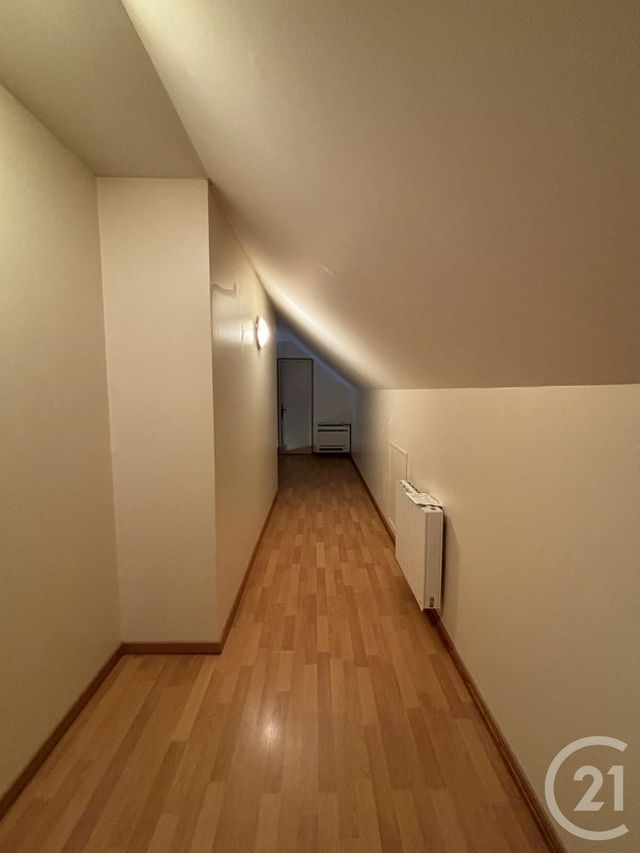 maison à louer - 6 pièces - 129.89 m2 - TREVOL - 03 - AUVERGNE - Century 21 Pierre Immobilier