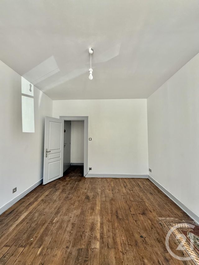 Appartement F3 à louer - 3 pièces - 68.24 m2 - MOULINS - 03 - AUVERGNE - Century 21 Pierre Immobilier