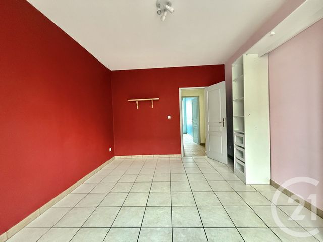 Appartement F4 à louer - 4 pièces - 119.51 m2 - MOULINS - 03 - AUVERGNE - Century 21 Pierre Immobilier