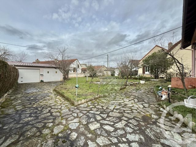 maison à vendre - 5 pièces - 100.0 m2 - YZEURE - 03 - AUVERGNE - Century 21 Pierre Immobilier