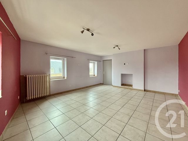 Appartement F2 à louer - 2 pièces - 60.12 m2 - MOULINS - 03 - AUVERGNE - Century 21 Pierre Immobilier