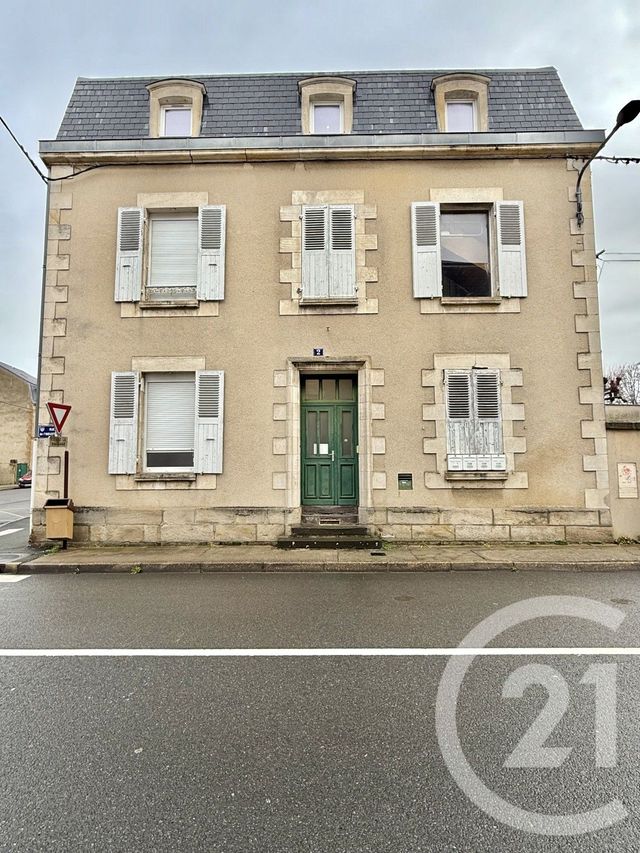 Appartement F2 à louer - 2 pièces - 60.12 m2 - MOULINS - 03 - AUVERGNE - Century 21 Pierre Immobilier