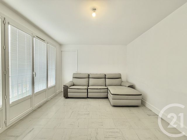 Appartement F4 à louer - 4 pièces - 68.33 m2 - YZEURE - 03 - AUVERGNE - Century 21 Pierre Immobilier