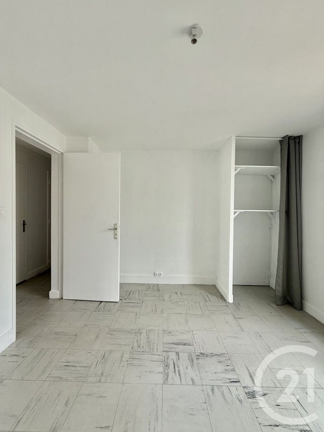 Appartement F4 à louer - 4 pièces - 68.33 m2 - YZEURE - 03 - AUVERGNE - Century 21 Pierre Immobilier