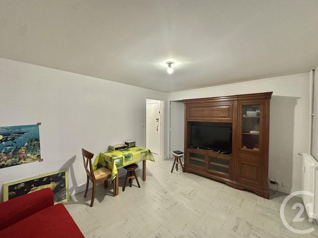 Appartement F4 à louer - 4 pièces - 68.33 m2 - YZEURE - 03 - AUVERGNE - Century 21 Pierre Immobilier