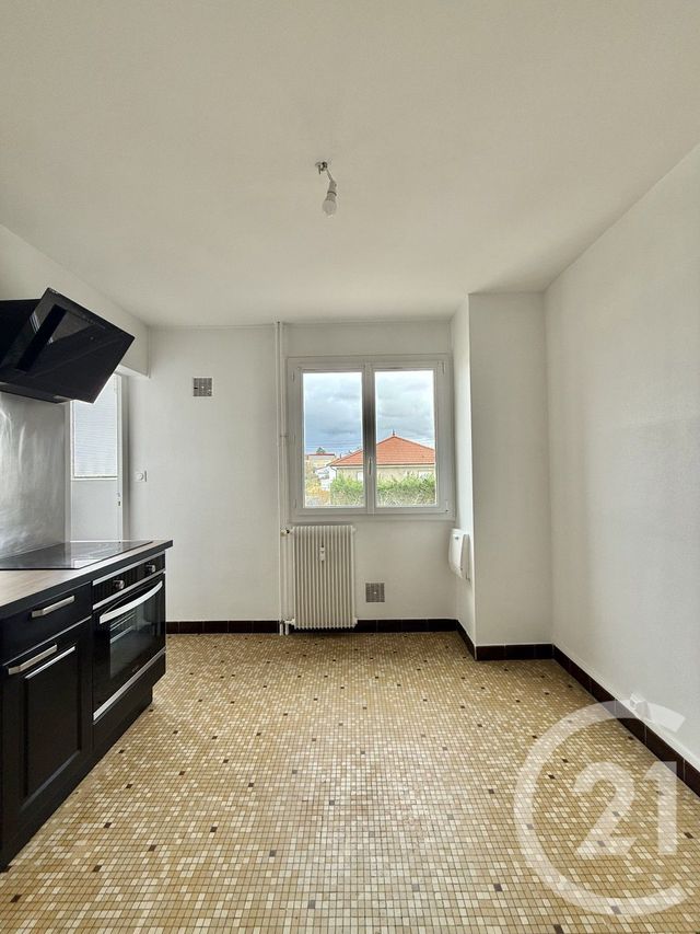 Appartement F4 à louer - 4 pièces - 68.33 m2 - YZEURE - 03 - AUVERGNE - Century 21 Pierre Immobilier