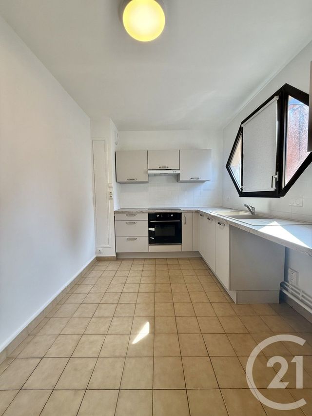 Appartement F3 à louer - 3 pièces - 76.42 m2 - MOULINS - 03 - AUVERGNE - Century 21 Pierre Immobilier