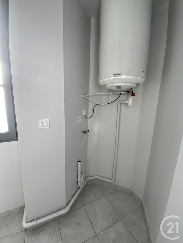 Appartement F2 à louer - 2 pièces - 33.65 m2 - MOULINS - 03 - AUVERGNE - Century 21 Pierre Immobilier