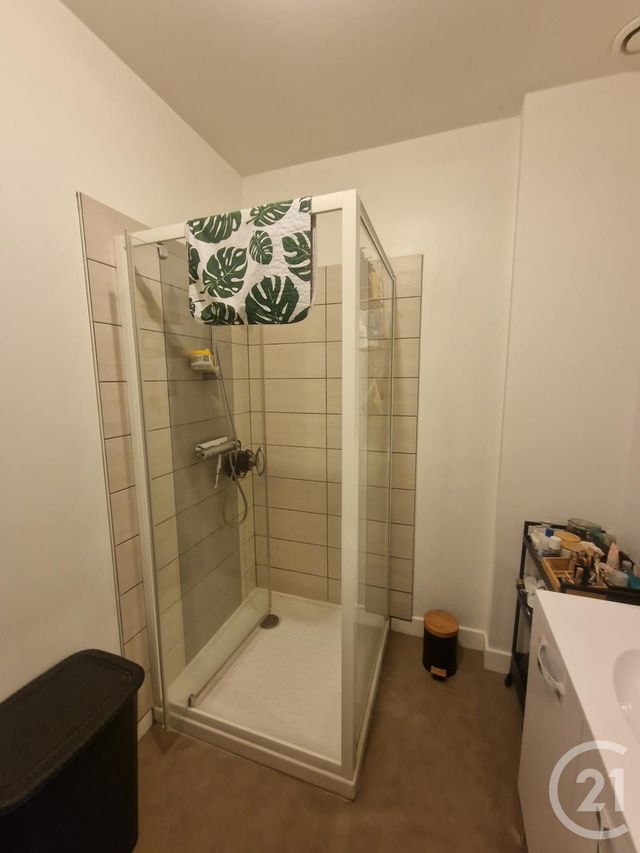 Appartement F1 à louer - 1 pièce - 21.19 m2 - MOULINS - 03 - AUVERGNE - Century 21 Pierre Immobilier