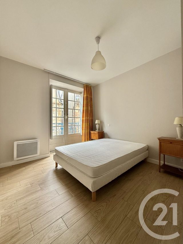 Appartement F2 à louer - 2 pièces - 44.95 m2 - MOULINS - 03 - AUVERGNE - Century 21 Pierre Immobilier