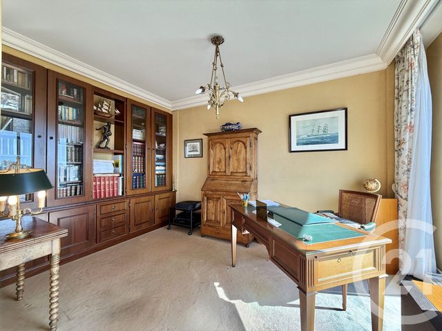 Appartement F5 à vendre - 5 pièces - 113.86 m2 - MOULINS - 03 - AUVERGNE - Century 21 Pierre Immobilier