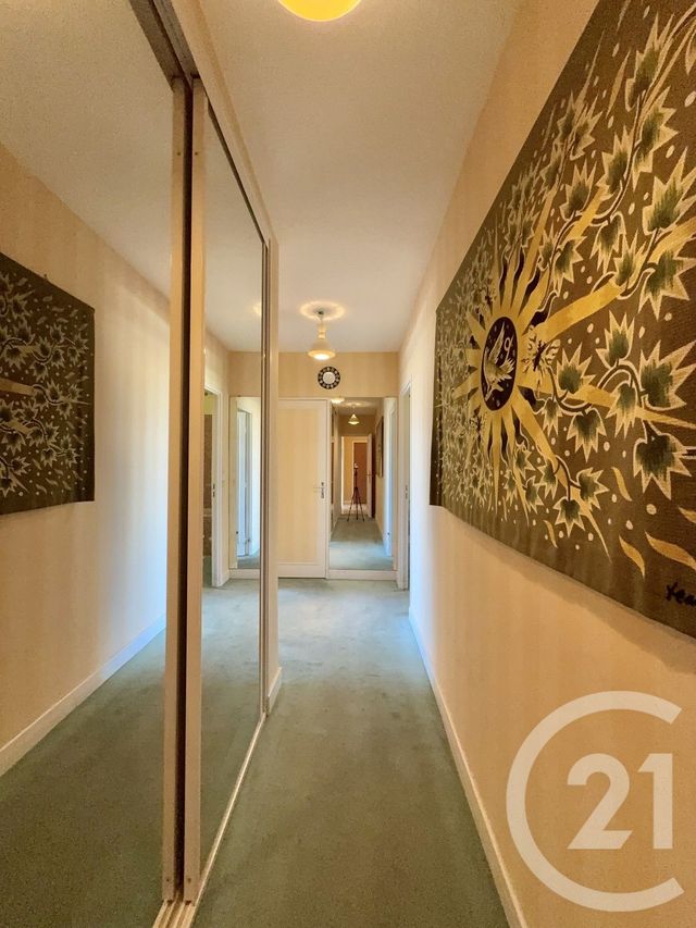 Appartement F5 à vendre - 5 pièces - 113.86 m2 - MOULINS - 03 - AUVERGNE - Century 21 Pierre Immobilier