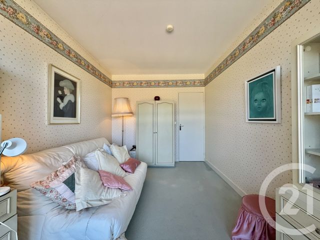 Appartement F5 à vendre - 5 pièces - 113.86 m2 - MOULINS - 03 - AUVERGNE - Century 21 Pierre Immobilier