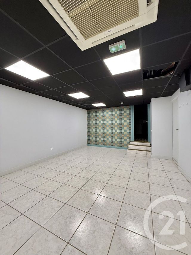 commerce à louer - 209.0 m2 - MOULINS - 03 - AUVERGNE - Century 21 Pierre Immobilier