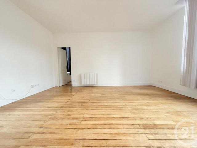 Appartement F4 à louer - 4 pièces - 74.68 m2 - MOULINS - 03 - AUVERGNE - Century 21 Pierre Immobilier