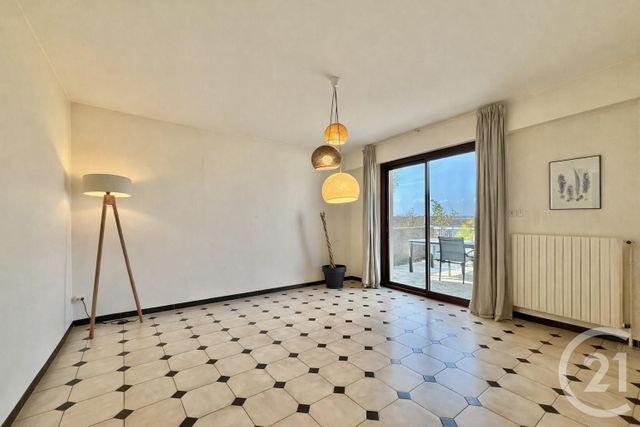 maison à vendre - 10 pièces - 249.46 m2 - YZEURE - 03 - AUVERGNE - Century 21 Pierre Immobilier