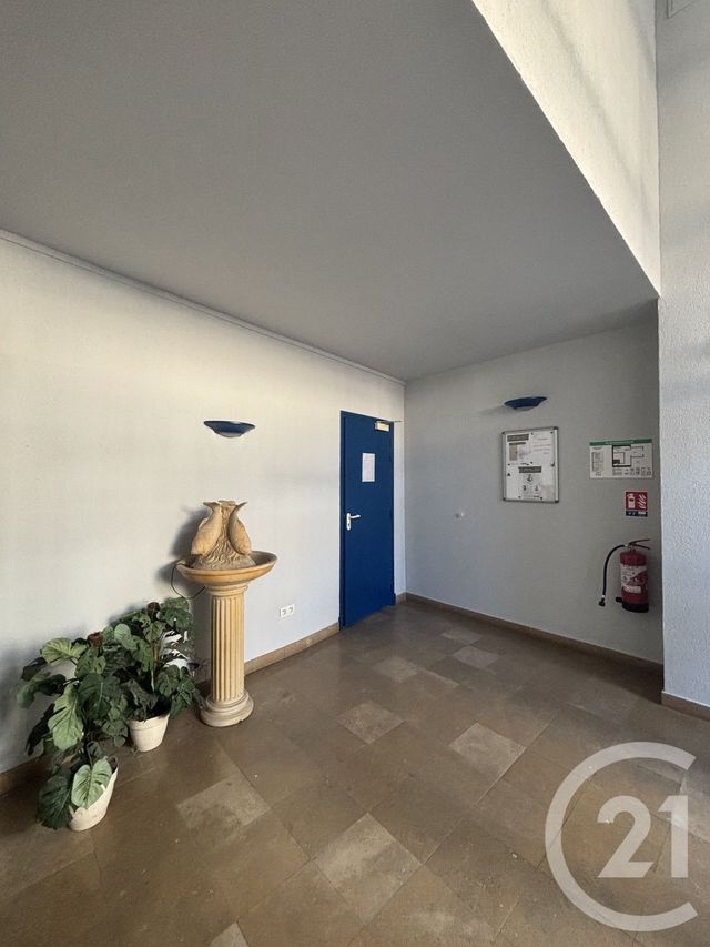 Appartement F2 à louer - 2 pièces - 58.92 m2 - MOULINS - 03 - AUVERGNE - Century 21 Pierre Immobilier